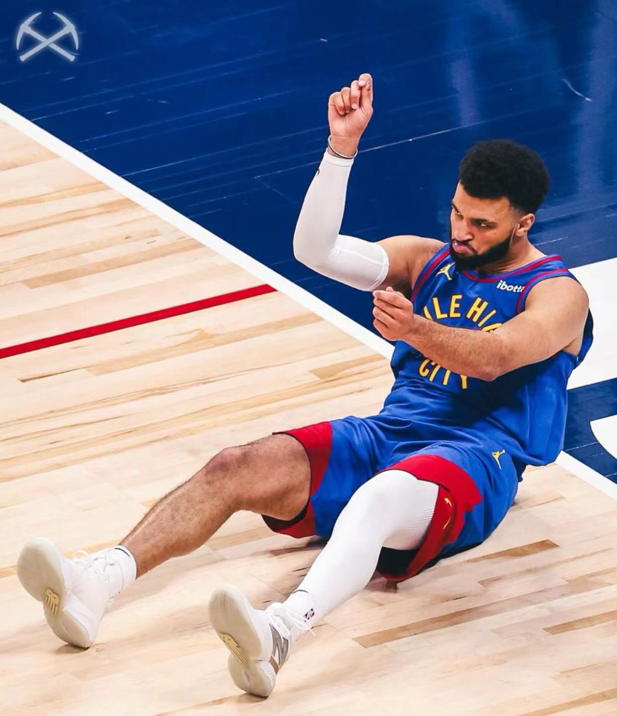 包含皇家比利亚拿走对手的三分，势不可挡的词条