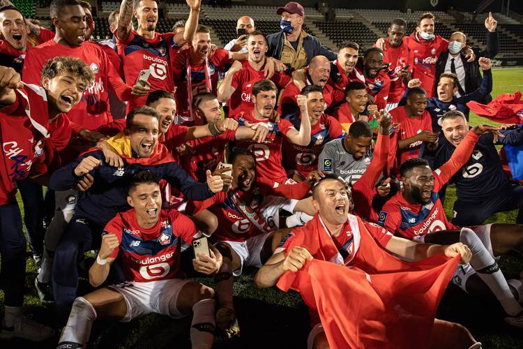 开云体育-精彩比赛留下众多看点，球迷尽兴观赏的简单介绍