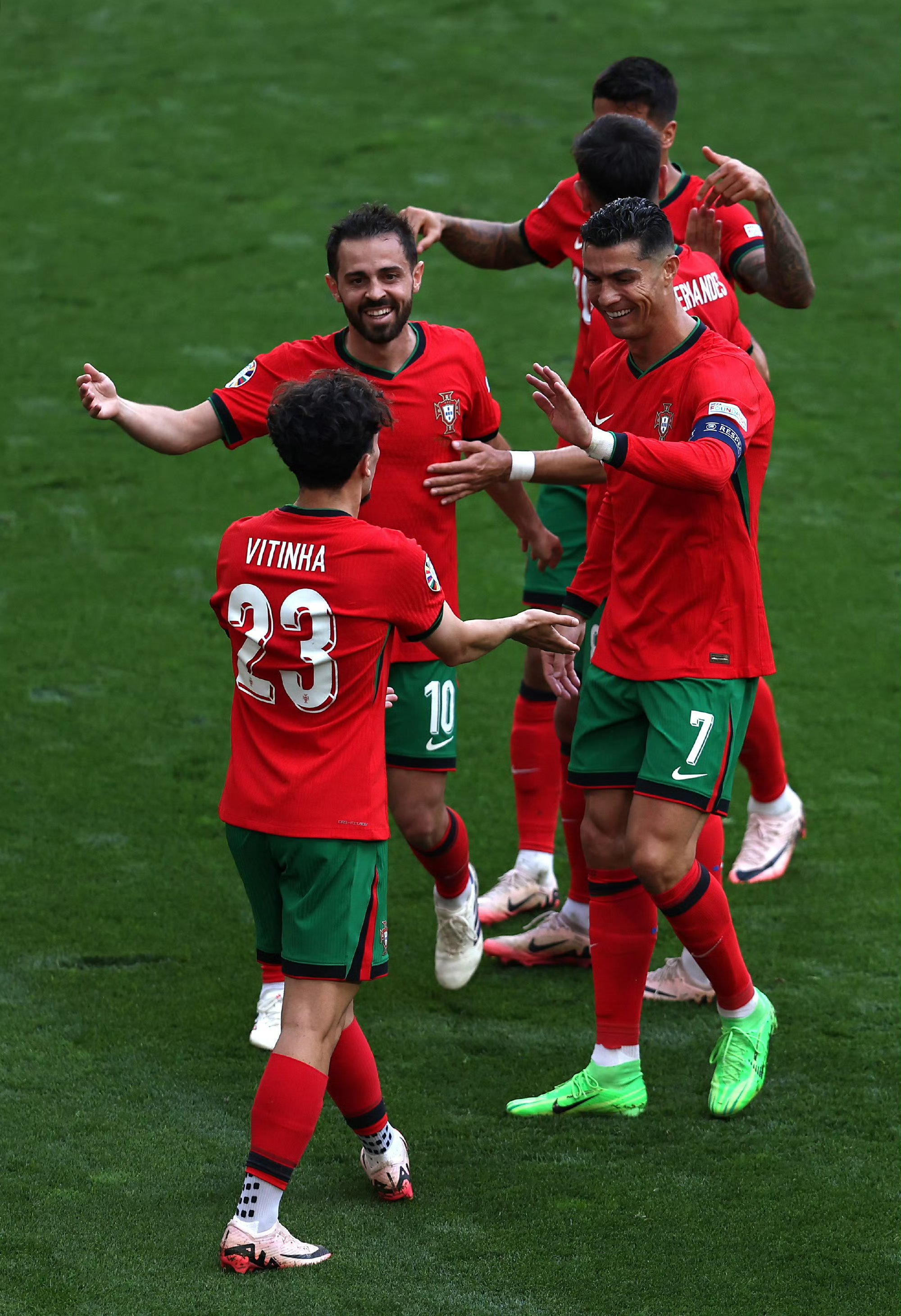 开云官网-瑞士队惊险力克土耳其，进军欧洲杯16强