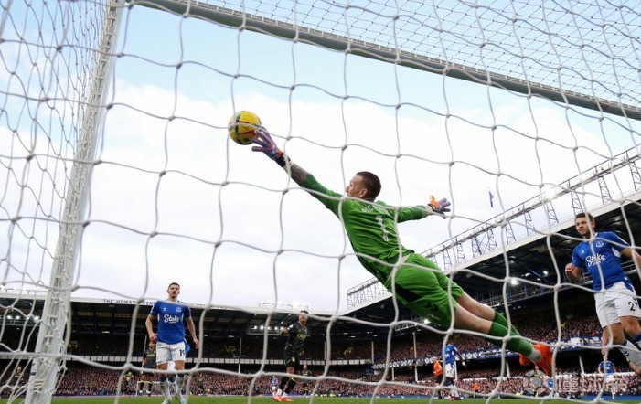 包含埃弗顿变阵新将出击,期待频获胜绩的词条 包含埃弗顿变阵新将出击,期待频获胜绩的词条