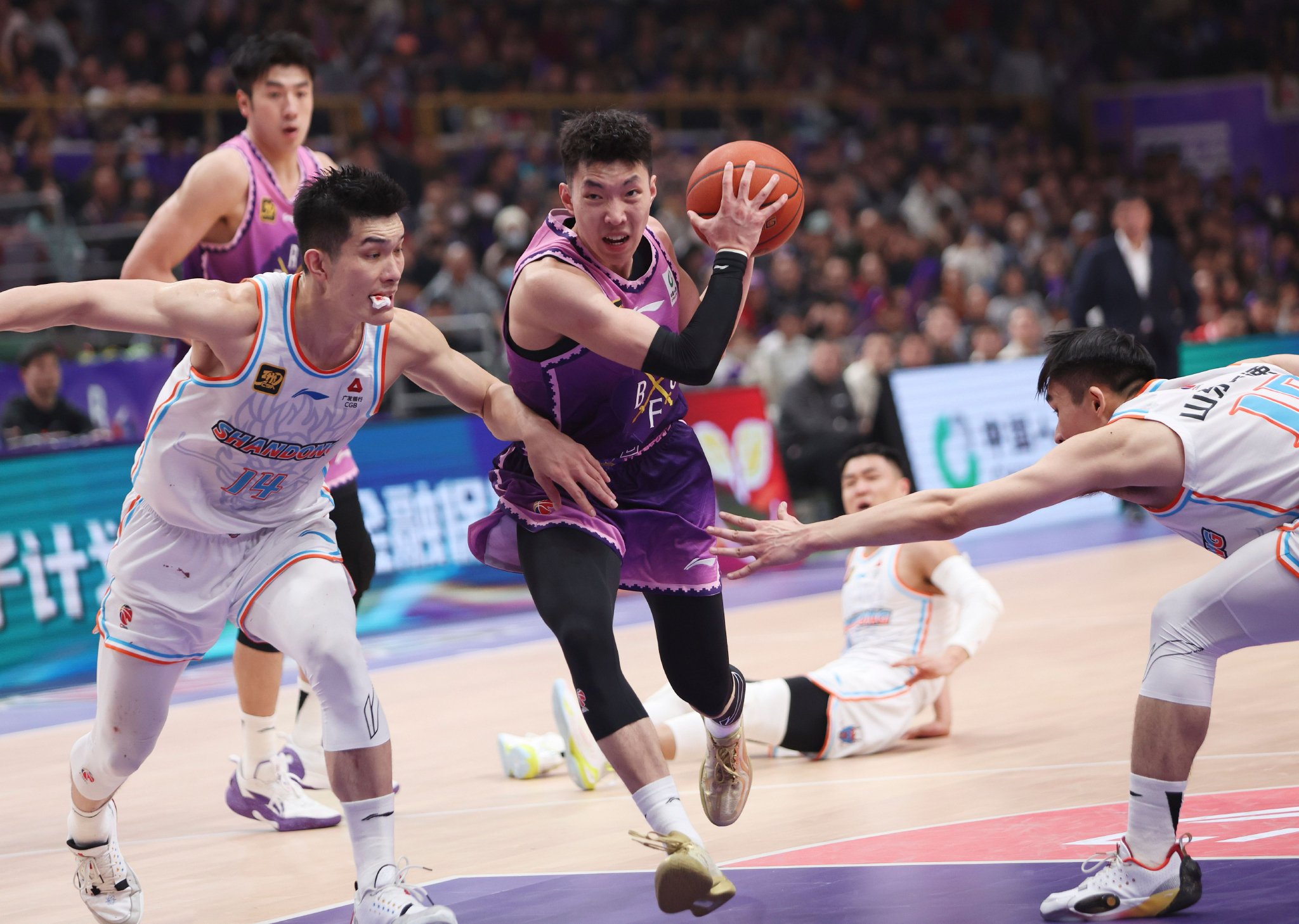 北京北控战胜大连一方,实现连胜之旅 北京北控战胜大连一方,实现连胜之旅