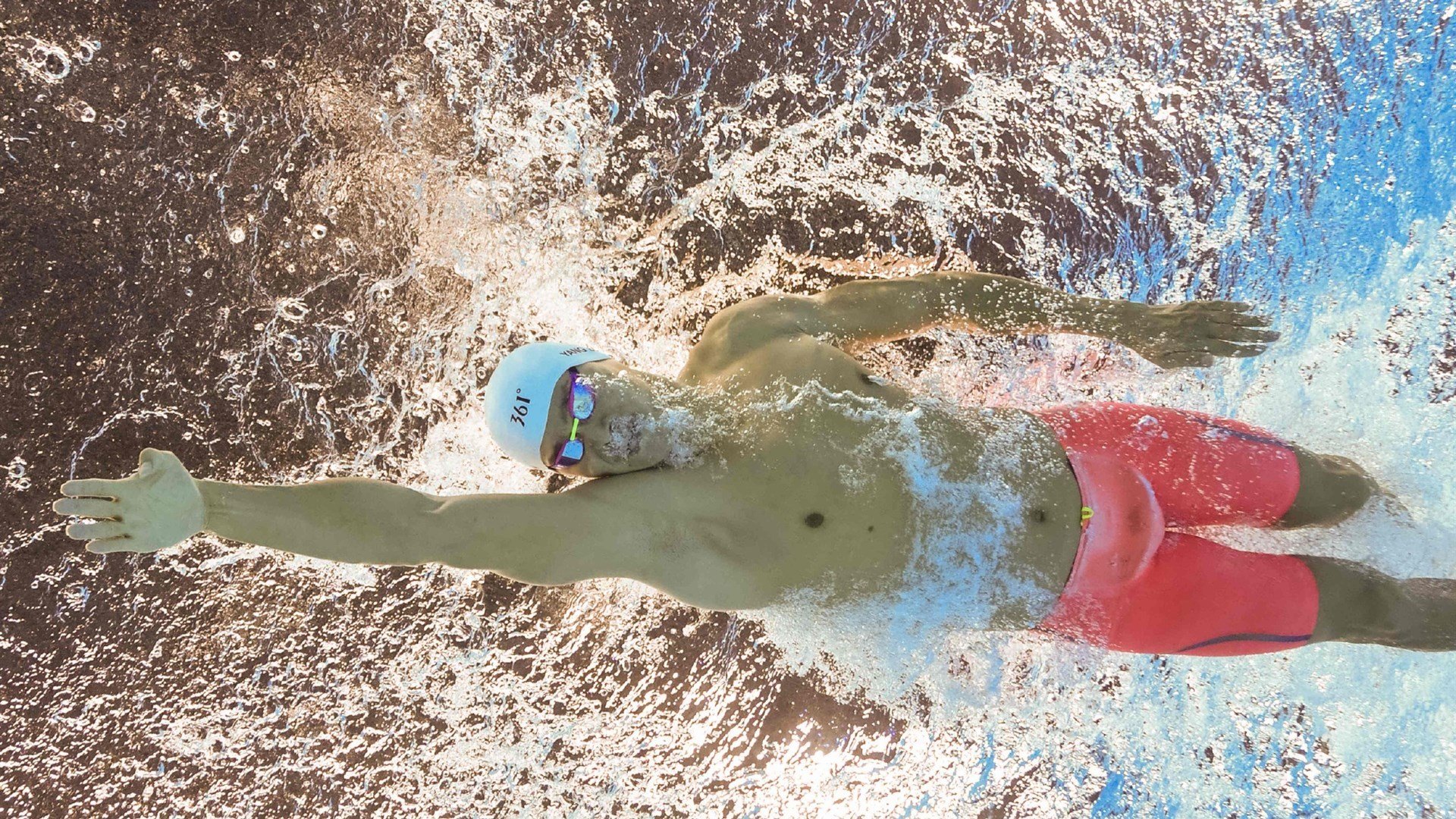 魔都暗夜竞逐,为何说巴雷拉是这场街道赛唯一的暗夜舞者?