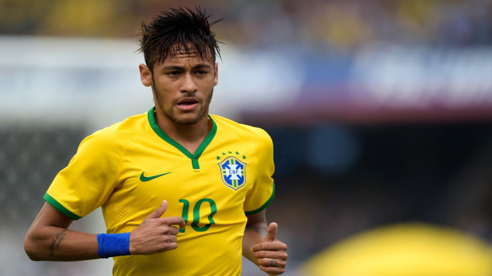 开云体育APP下载-欧洲风暴与亚洲孤星，当团队碾压遇见个人神话